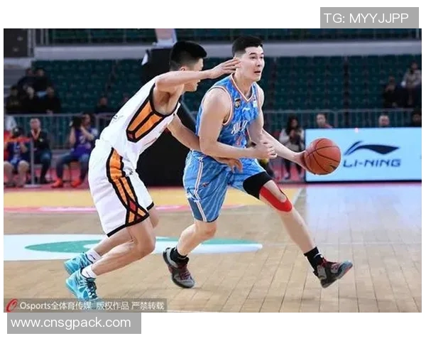 北京对决新疆腾讯体育全程直播精彩赛事分析与球员表现点评